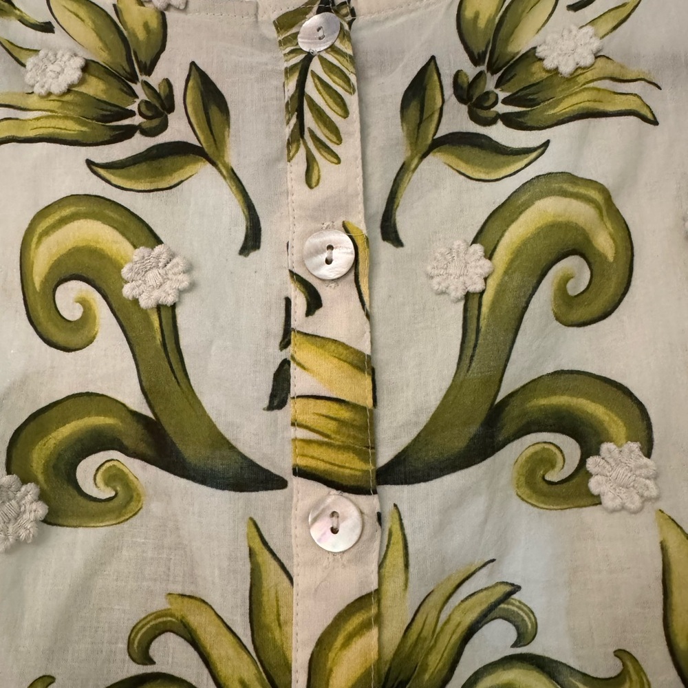 FARM Rio Green and Cream Botanical Embroidered Top - Picture 3 of 8